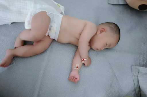 巴音郭楞蒙古三个月宝宝头围